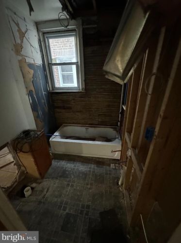 3425 Allegheny Ave, Philadelphia PA 19132-1021 exterior