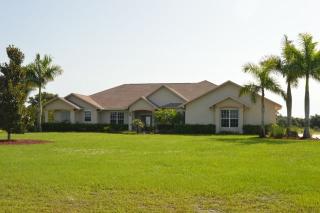 2540 60th Ct, Okeechobee, FL 34972-8678