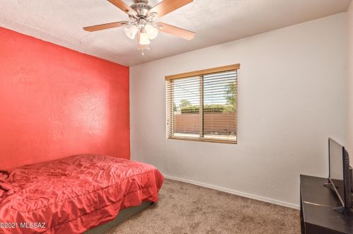 1233 Avenida Sirio, Tucson AZ 85710-5348 exterior