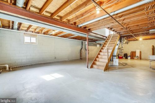 13726 Middlevale Ln, Silver Spring MD 20906-2116 exterior