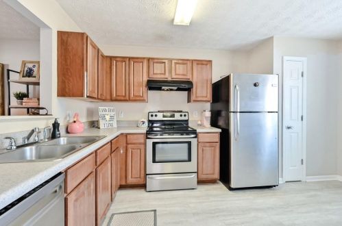 184 Meadowlark Pl, Austell GA 30168-4721 exterior