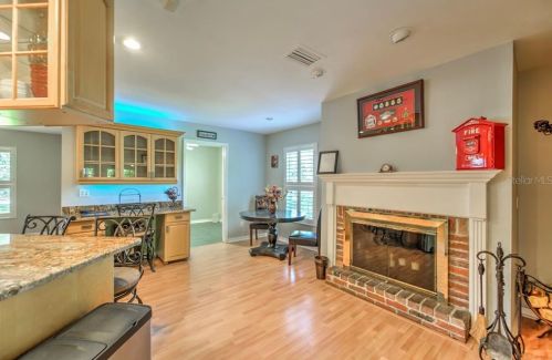 8919 Arrawana Ave, Tampa FL 33614-1810 exterior