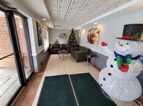 6526 Irving Park Rd, Chicago IL  60634-2458 exterior