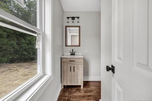 223 Wheelers Farms Rd, Milford CT 06461-1820 exterior