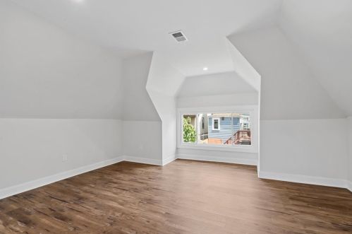 7716 Westmoreland Ave, Pittsburgh PA 15218-2130 exterior