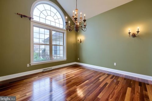 107 Kilgannon Ln, Lancaster PA 17603-9050 exterior