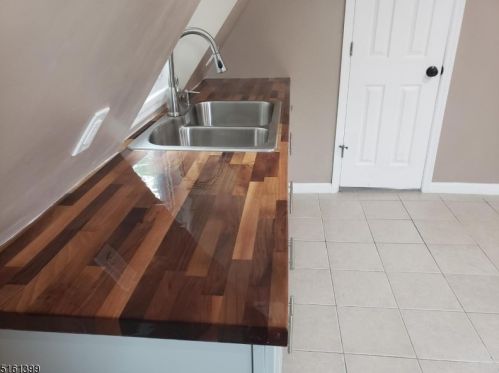 23 Seymour Ave, Newark NJ  07108-1514 exterior