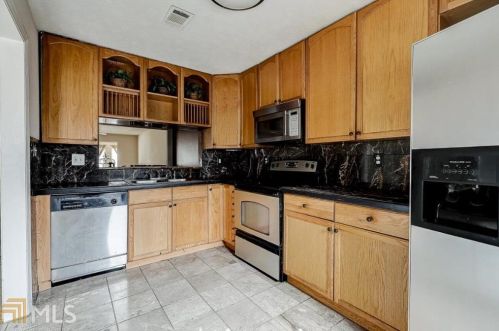 4176 Stillwater Dr, Duluth GA 30096-5595 exterior