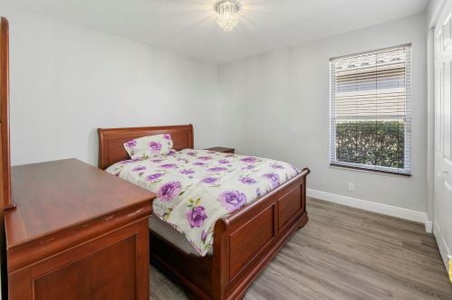 6645 Garde Rd, Boynton Beach FL exterior