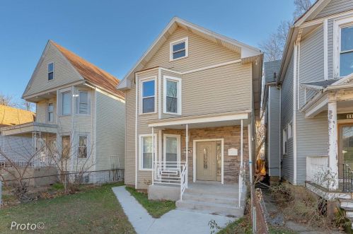 11947 Eggleston Ave, Chicago IL 60628-6303 exterior