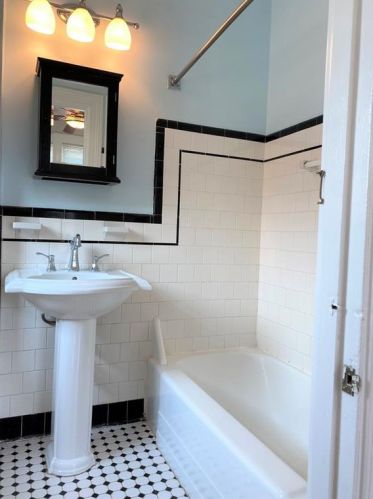 410 Angell St, Providence RI 02906-4059 exterior