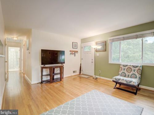 10815 Tenbrook Ct, Silver Spring MD 20901-1029 exterior