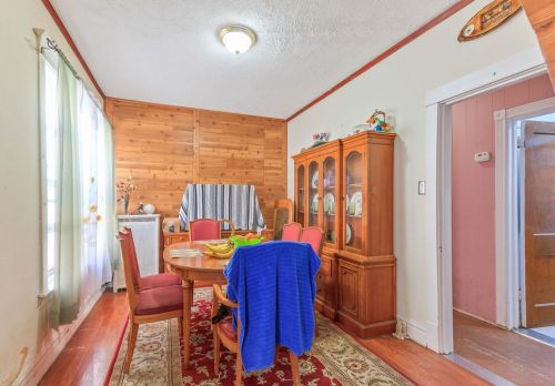 6328 Mozart St, Chicago IL 60659-1521 exterior