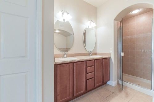 1733 Prospect Ave, Orlando FL  32814-6610 exterior