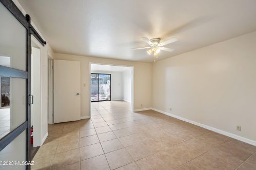 4441 Bear Canyon Rd, Tucson AZ  85749-9649 exterior