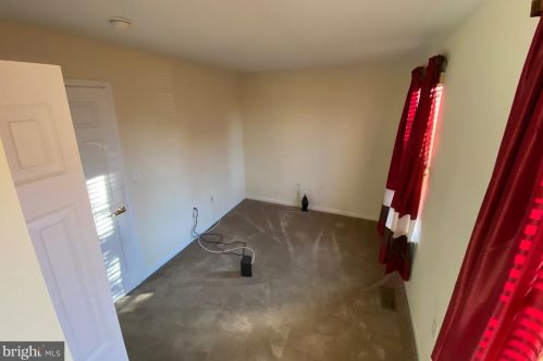 735 40 St, Philadelphia PA 19104-1670 exterior