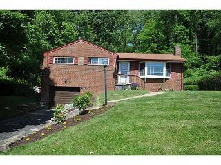 376 Temona Dr, Pittsburgh PA  15236-4249 exterior