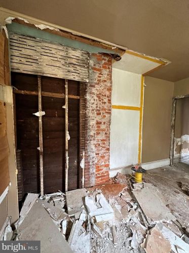 3712 15 St, Philadelphia PA 19140-3602 exterior