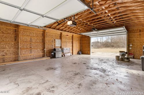 1892 56th St, Fennville MI 49408-8508 exterior