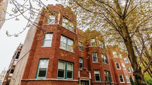 2755 Spaulding Ave, Chicago IL  60647-1350 exterior