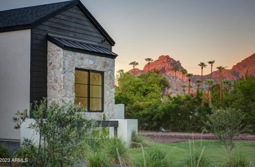 3942 Elm St, Phoenix AZ  85018-3616 exterior