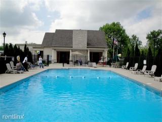 415 Choctaw Way, Indianapolis IN  46219-7511 exterior