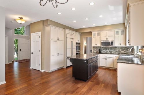 13830 Elkhart Rd, Saint Paul MN 55124-9248 exterior