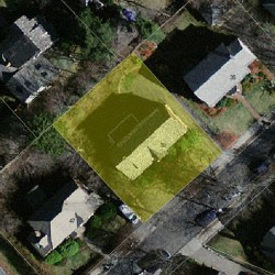 39 Dolphin Rd, Newton MA 02459-1304 aerial view