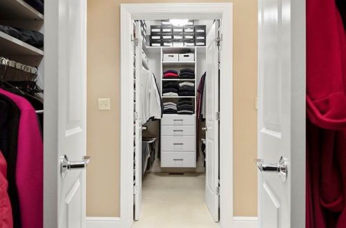 1675 Parkview Blvd, Pittsburgh PA 15217-3513 exterior