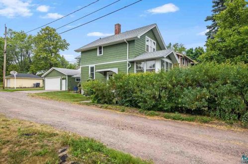 719 43 Ave, Duluth MN 55804-1920 exterior