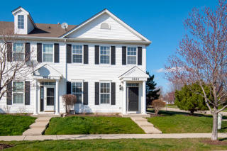 2624 Providence Ave, Aurora, IL 60503-6736