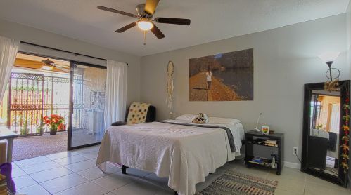 2045 24 Cir, Boynton Beach FL 33426-6577 exterior