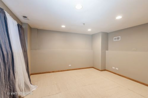 3203 Holden Cir, Matteson IL 60443-4435 exterior