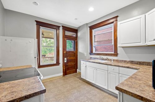 1608 Westfield St, Pittsburgh PA 15216-3729 exterior