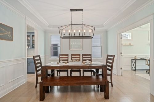 697 Parkside Ave, Elmhurst IL 60126-5029 exterior