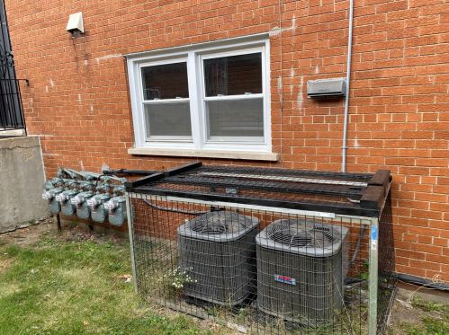 15000 Dorchester Ave, Dolton IL 60419-2954 exterior