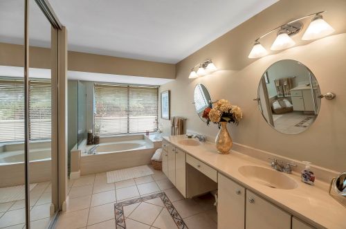 1715 Dominic Ave, Fort Pierce FL 34952-5816 exterior