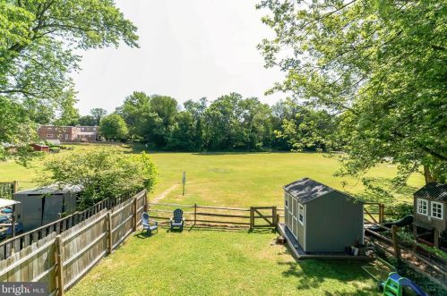 513 Vernon St, Media PA 19063-3906 exterior