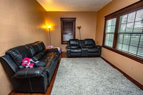 134 Vermont Ave, Turlock CA 95380-5353 exterior