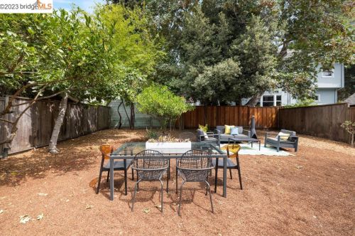 2643 Hillegass Ave, Berkeley CA 94704-3313 exterior