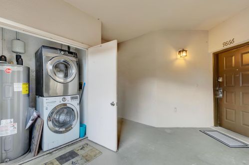 9866 Perfect Dr, Fort Pierce FL 34986-3031 exterior