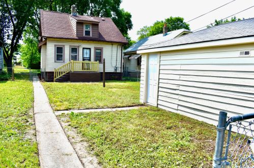 4566 29th St, Milwaukee WI  53209-6006 exterior