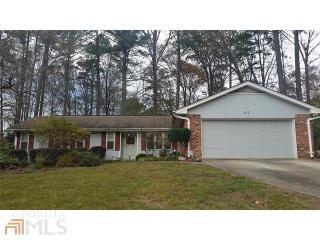 617 Rae Dr, Lawrenceville GA  30044-5643 exterior