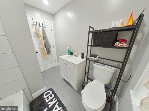 6217 Chestnut, Philadelphia PA 19104-3120 exterior