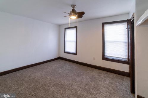 98 State St, Camden NJ 08102-2109 exterior