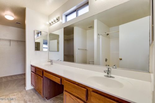 5906 32 Ave, Phoenix AZ 85017-4015 exterior