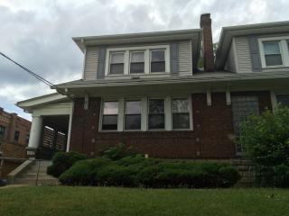5615 Hobart St, Pittsburgh PA  15217-2115 exterior