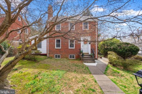 2304 Churchill Rd, Silver Spring, MD 20902-5102