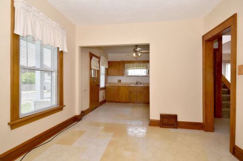 615 Saylor Ave, Elmhurst IL 60126-4305 exterior