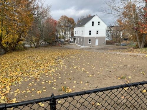 27 Gaulin Ave, Woonsocket, RI 02895-3333